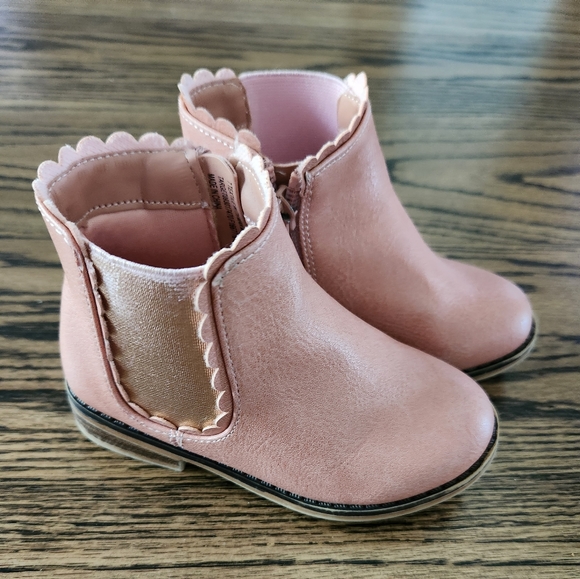 Cat & Jack Toddler Boot Lot - Picture 11 of 16